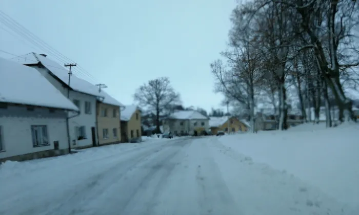 kostel svatých Petra a Pavla (Úsobí)