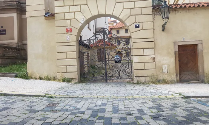 Klášter voršilek na Hradčanech