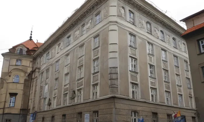 Břehová 1 – historical