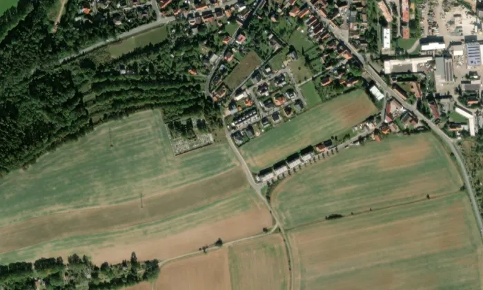 Boží muka jižně od Černic – letecký pohled