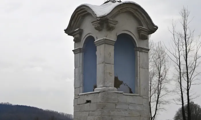 Boží muka na Fialníku – historical