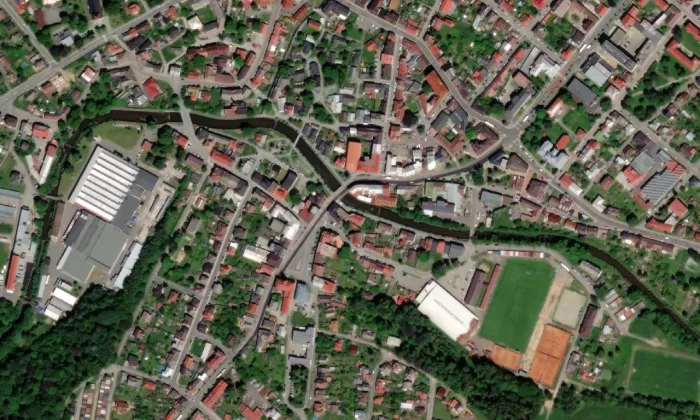 Budovcovo nábřeží 59 – letecký pohled
