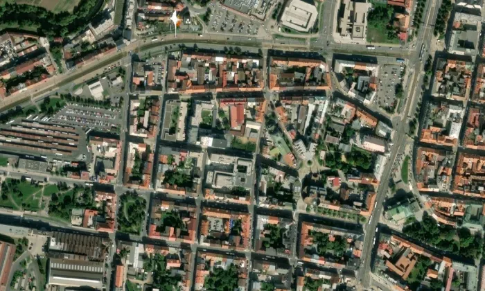 Divadelní a dekorační sklad a dílny – letecký pohled