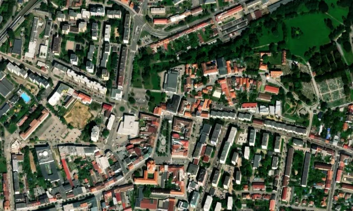 Dolní zvonice v Benešově – letecký pohled