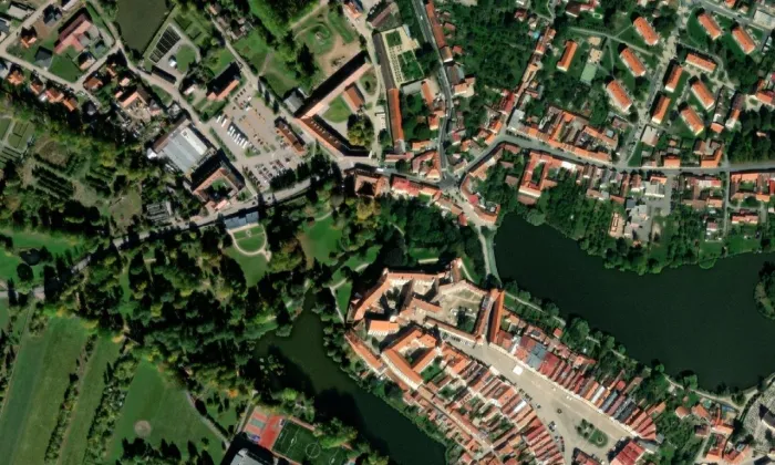 Domy čp. 96 a 97 – letecký pohled