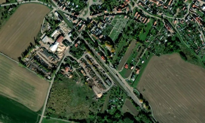 Drážní věžový vodojem – letecký pohled