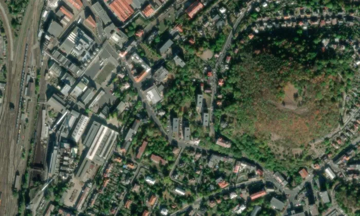 evangelický kostel ve Střekově – letecký pohled