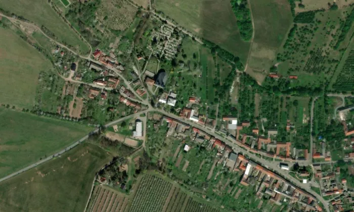 evangelický kostel ve Vanovicích – letecký pohled