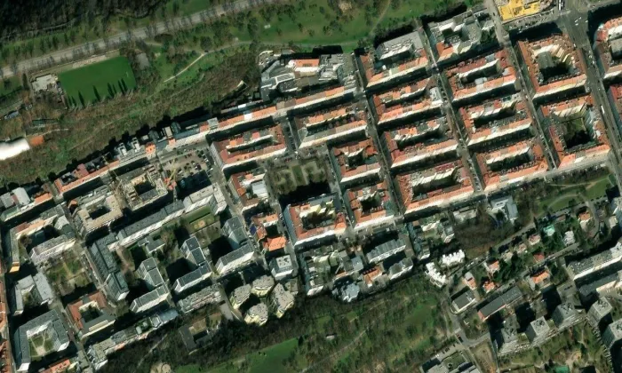 Husův sbor Jana Žižky – letecký pohled