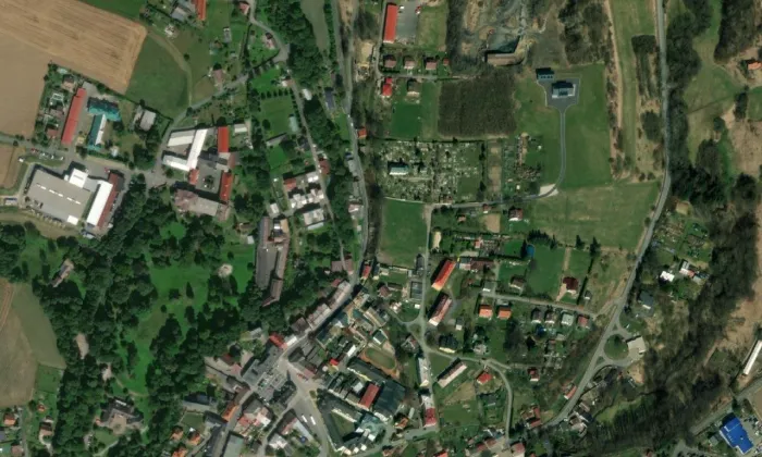 Husův sbor v Českém Dubu – letecký pohled
