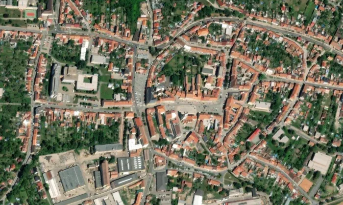 Ivančice (hrad) – letecký pohled