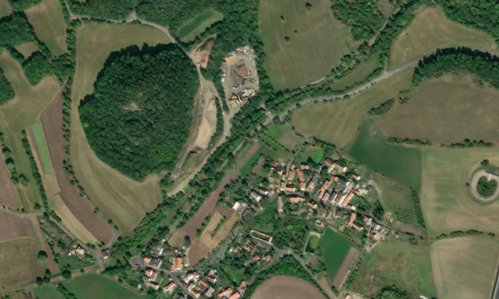 kaple (Dobkovičky) – letecký pohled