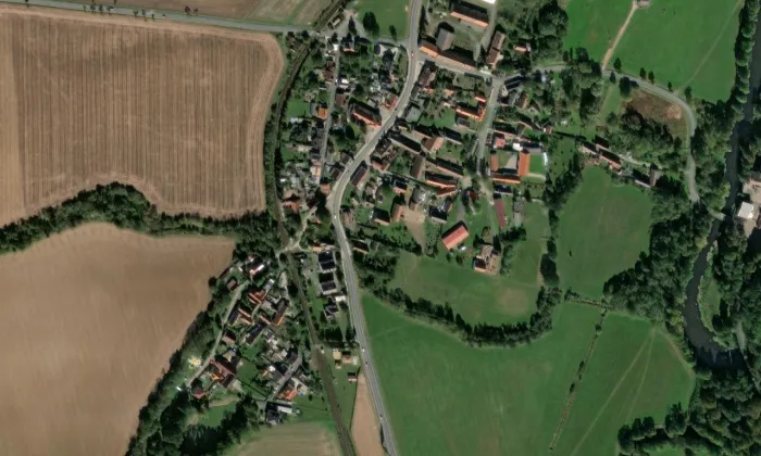kaple Narození Panny Marie (Borovy) – letecký pohled