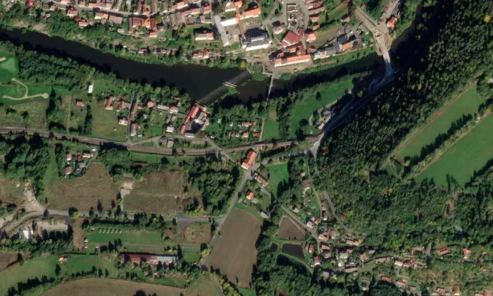 kaple Nejsvětějšího Srdce Ježíšova v Kácově – letecký pohled