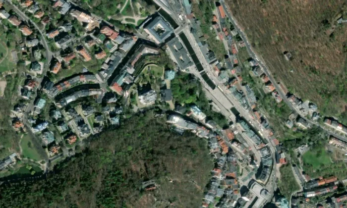 kaple svaté Anny (Karlovy Vary) – letecký pohled