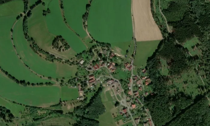 Kaple svaté Anny (Pivonice) – letecký pohled