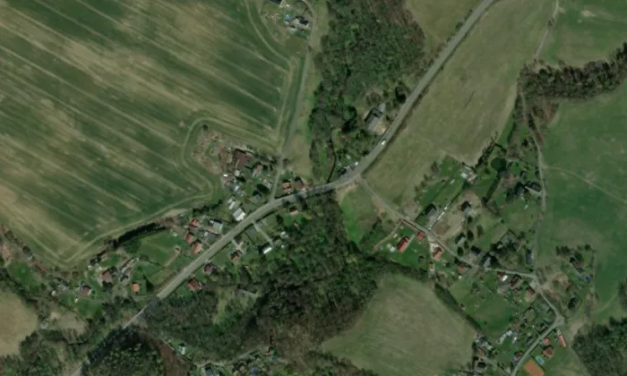 kaple svaté Máří Magdaleny (Chomouty) – letecký pohled