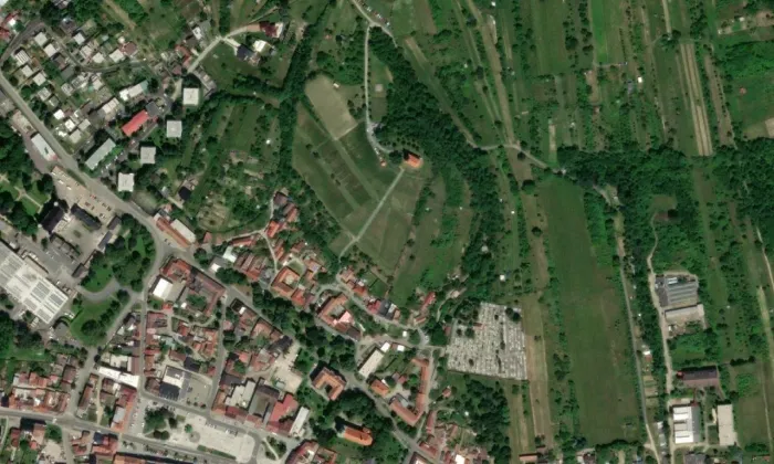 kaple svatého Floriána a Šebestiána – letecký pohled