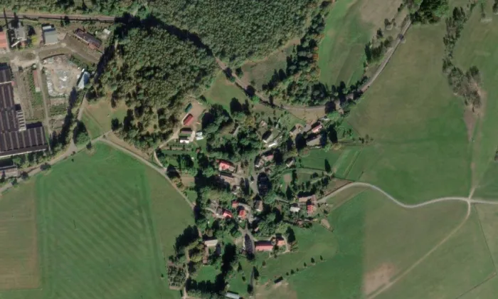 Kaple svatého Jana Nepomuckého (Horní Slavkov) – letecký pohled