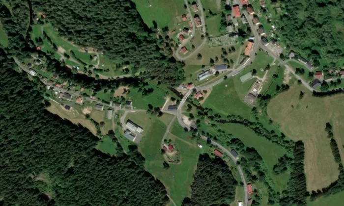 Kaple svatého Jana Nepomuckého (Horní Vltavice) – letecký pohled