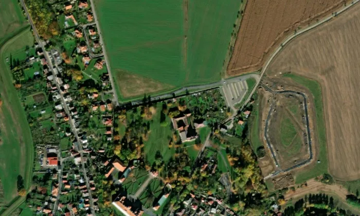 kapucínský klášter v Mnichově Hradišti – letecký pohled