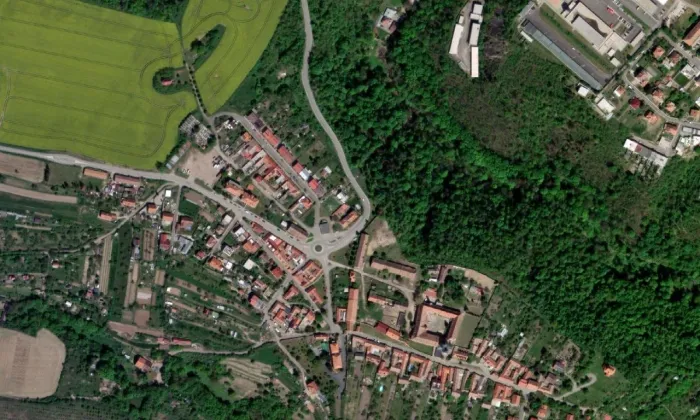 Kostel I – letecký pohled