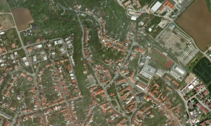 kostel Nanebevzetí Panny Marie (Šlapanice) – letecký pohled