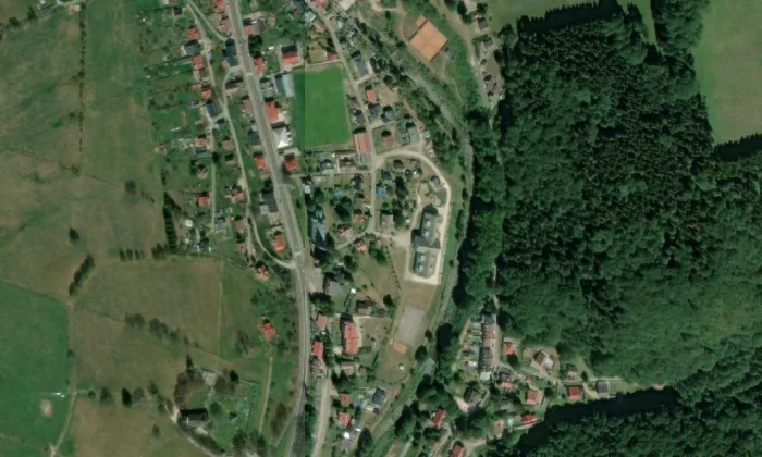 Kostel Nanebevzetí Panny Marie (Horní Maršov) – letecký pohled