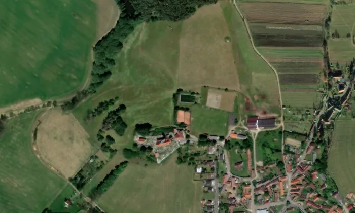 Kostel Nanebevzetí Panny Marie (Nezamyslice) – letecký pohled