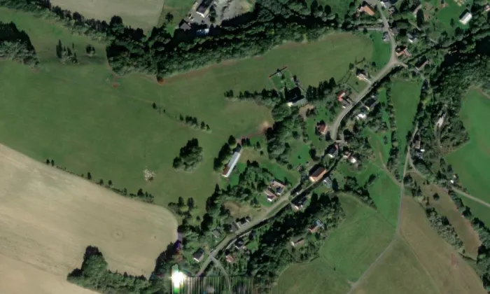 Kostel Navštívení Panny Marie (Pitárné) – letecký pohled