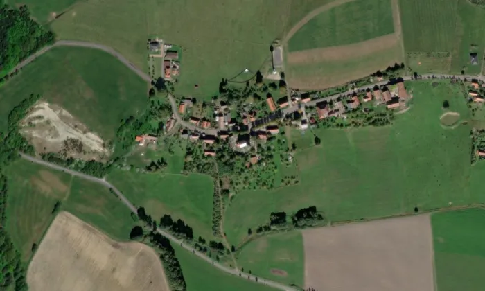 Kostel Nejsvětější Trojice (Šachov) – letecký pohled