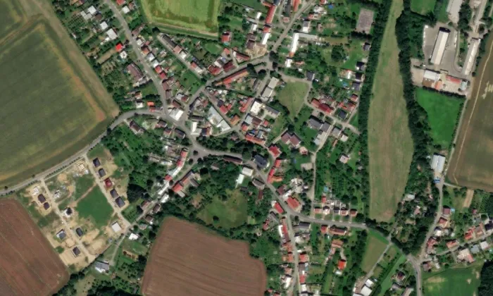 Kostel Nejsvětější Trojice (Mysločovice) – letecký pohled