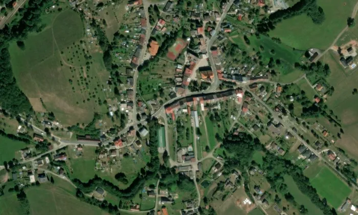 Kostel Nejsvětější Trojice (Pilníkov) – letecký pohled