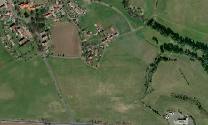 Kostel Nejsvětější Trojice (Verušičky) – letecký pohled