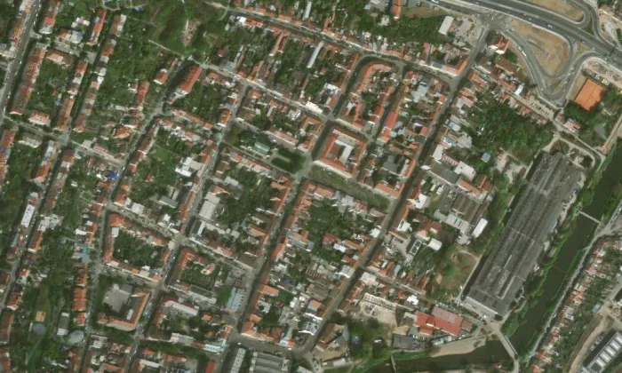 kostel Nejsvětějšího srdce Páně v Brně – letecký pohled