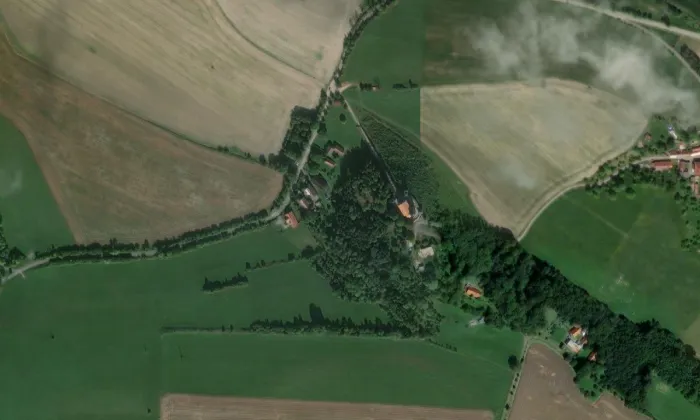 kostel Panny Marie Bolestné (Malá Lhota) – letecký pohled