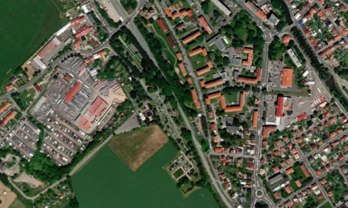 kostel Povýšení svatého Kříže (Chrudim) – letecký pohled