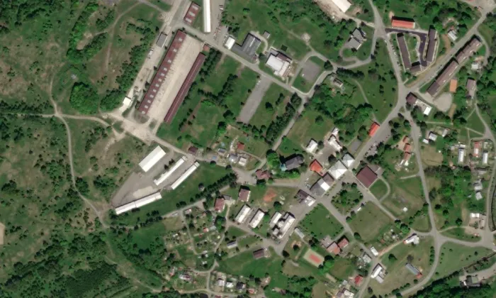 kostel Povýšení svatého Kříže (Město Libavá) – letecký pohled