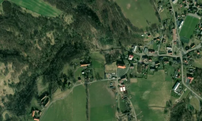 Kostel Seslání svatého Ducha – letecký pohled
