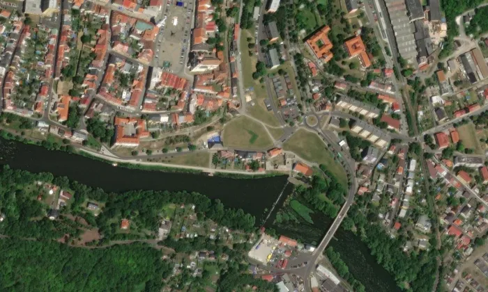 Kostel Stětí svatého Jana Křtitele (Kadaň) – letecký pohled