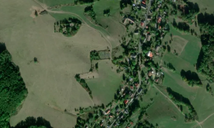 Kostel svaté Barbory (Valkeřice) – letecký pohled