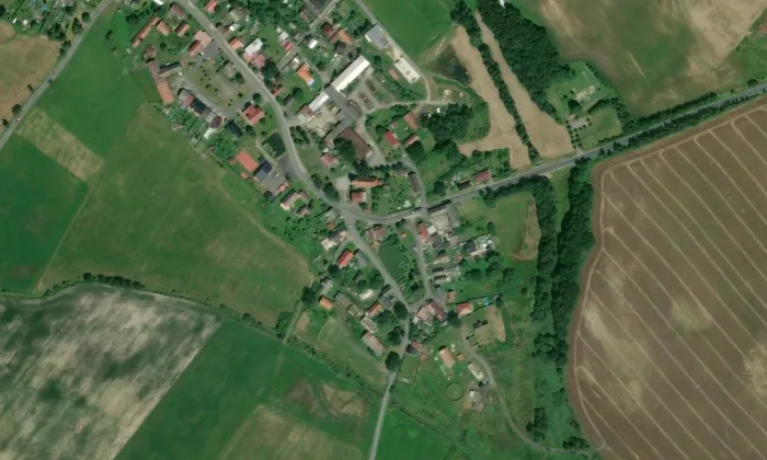 kostel svaté Kateřiny (Křižovatka) – letecký pohled