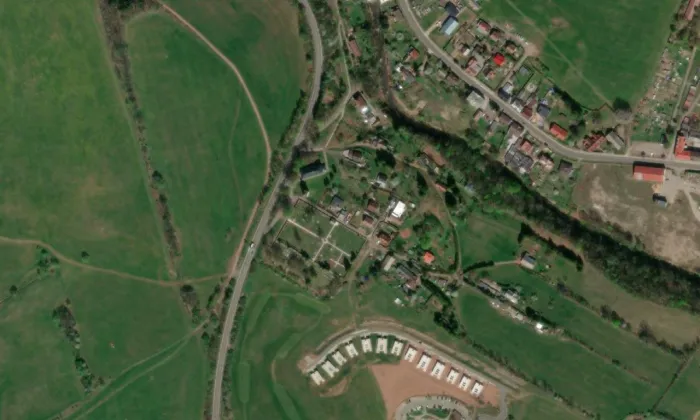 Kostel svaté Kateřiny (Mladé Buky) – letecký pohled
