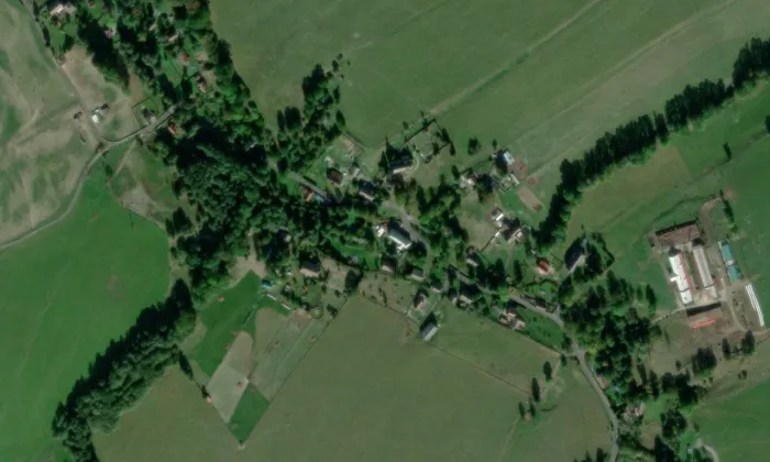 Kostel svaté Máří Magdaleny (Česká Kamenice) – letecký pohled