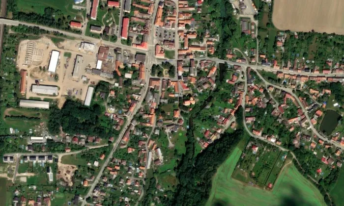 Kostel svatého Šimona a Judy (Bystřice) – letecký pohled