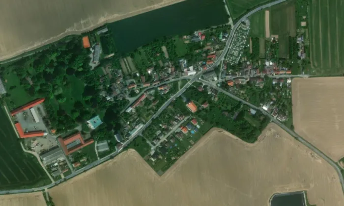 Kostel svatého Cyrila a Metoděje (Chudobín) – letecký pohled