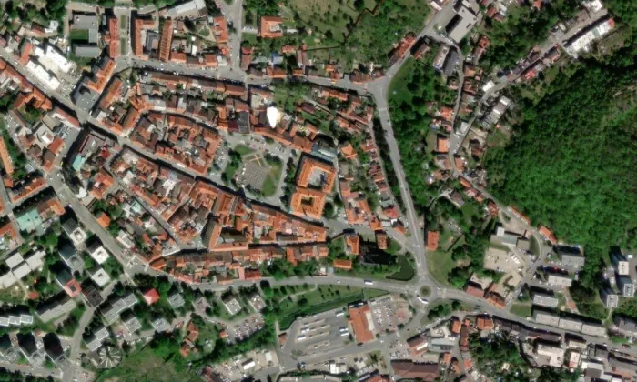 Kostel svatého Gotharda (Slaný) – letecký pohled