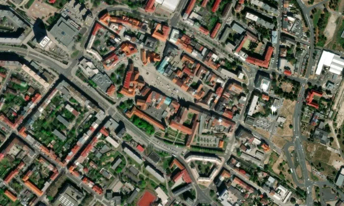 Kostel svatého Ignáce z Loyoly (Chomutov) – letecký pohled