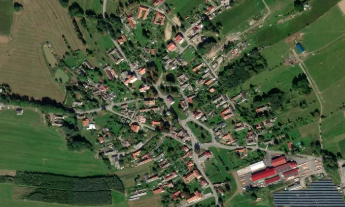Kostel svatého Jakuba (Jílovice) – letecký pohled