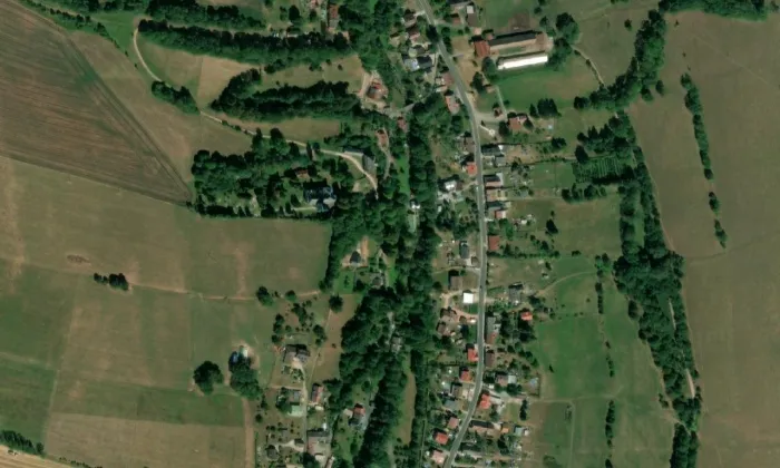 kostel svatého Jakuba Většího (Dolní Lánov) – letecký pohled